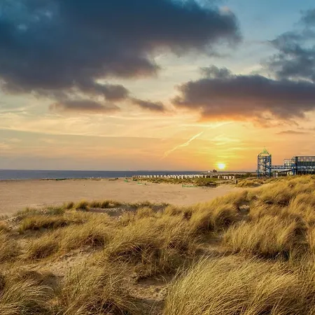 Gaestezimmer Mit Wohnzimmer In Norddeich Prázdninový dům *