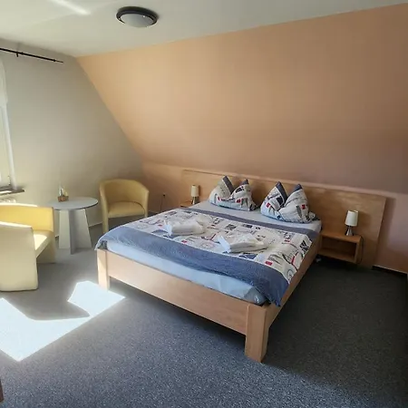 Gaestezimmer Mit Wohnzimmer In Norddeich Prázdninový dům